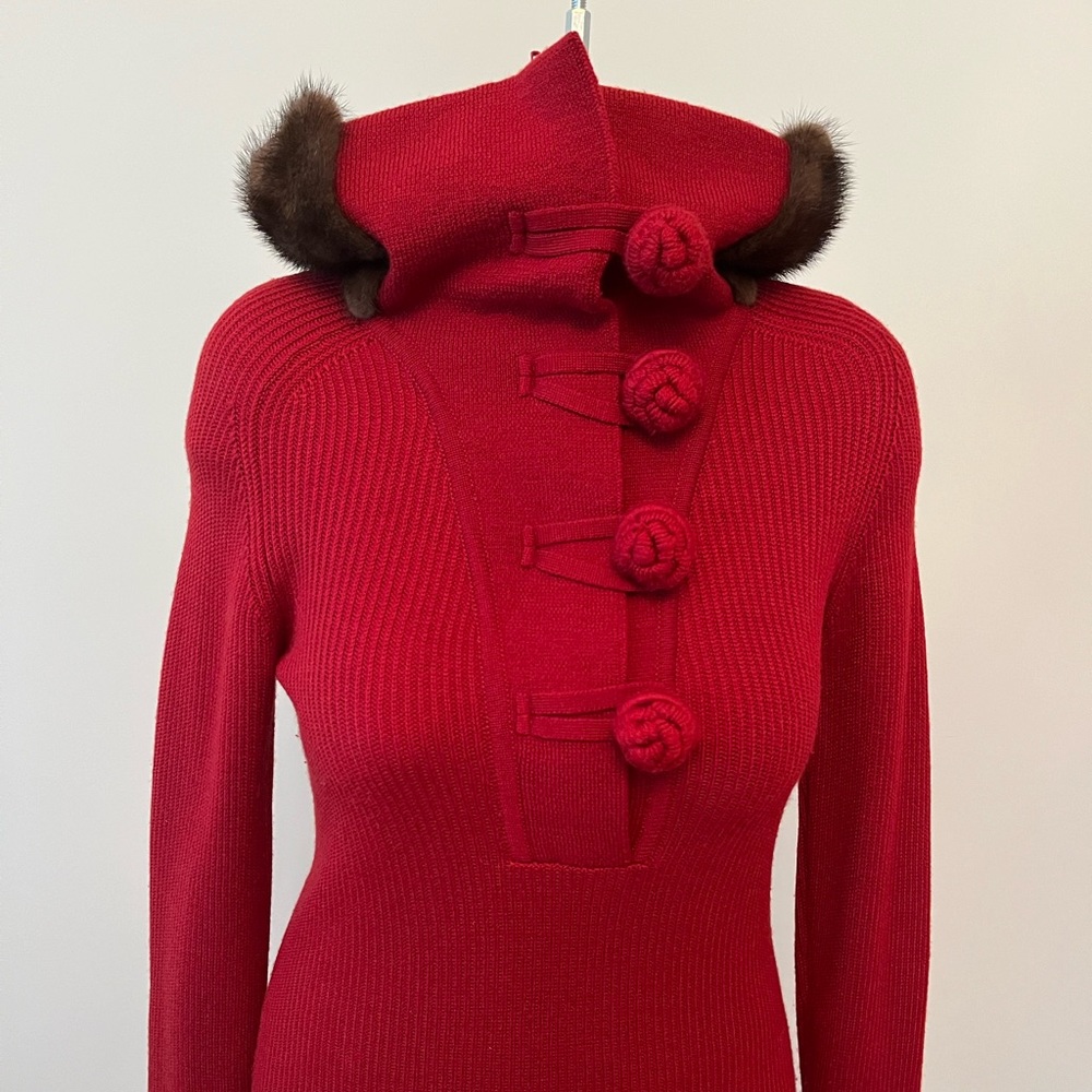 Gorgeous sweater with mink trim